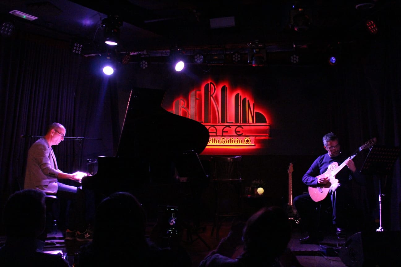 JLSE y JAN UVE en concierto en el Café Berlín